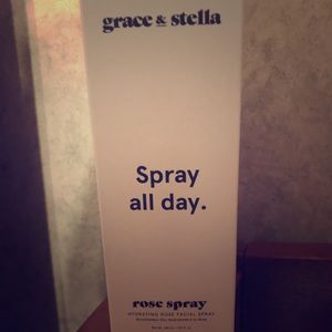 Grace & Stella Rose Spray